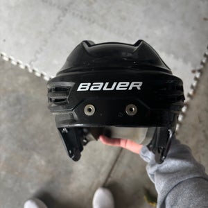 Medium Bauer Re-Akt 150 Helmet (Used)