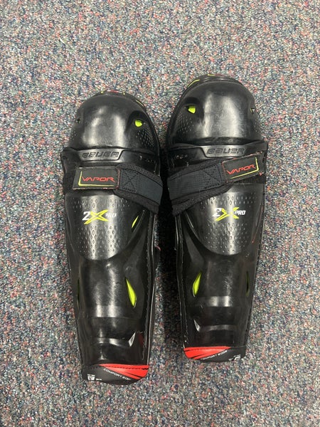 Junior Bauer Vapor 2X Pro Shin Pads 12" (Used)