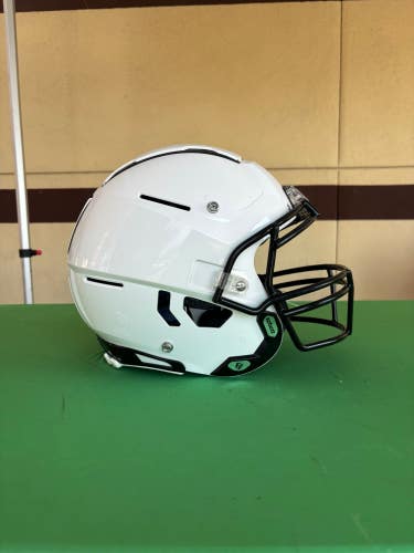 Adult Large Schutt F7 2.0 Helmet