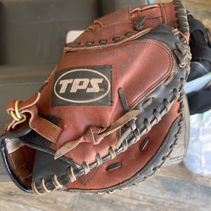 Louisville Slugger RH TPS Softball Glove 12.25" (Used)