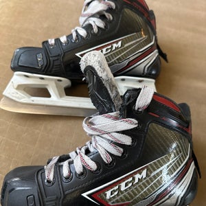 CCM FT460 Hockey Goalie Skates Regular Width Size 3 (Used)