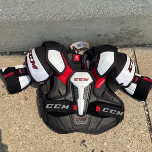 Medium Junior CCM JetSpeed FT4 Pro Shoulder Pads (Used)