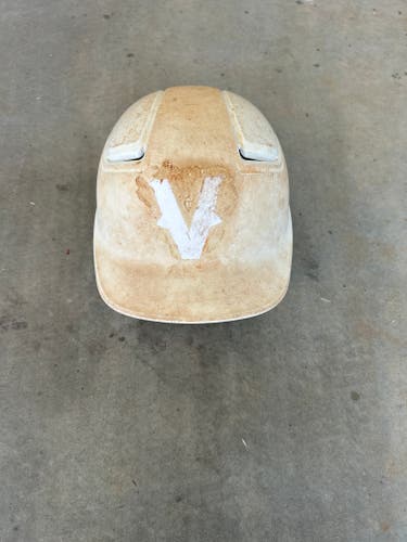 Medium Easton Batting Helmet (Used)