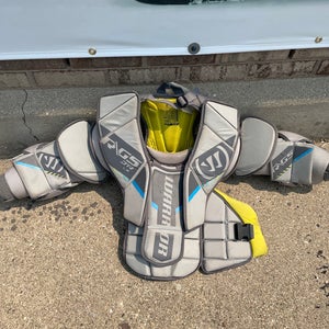 Junior Small / Medium Warrior Ritual G5 Goalie Chest Protector (Used)