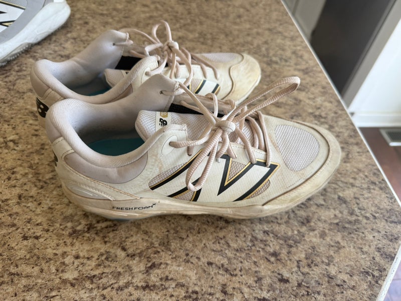 New Balance 3000v7 Molded Baseball Cleats | Men's Size 11