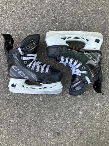 CCM Tacks XF Pro Hockey Skates Regular Width | Junior Size: 1