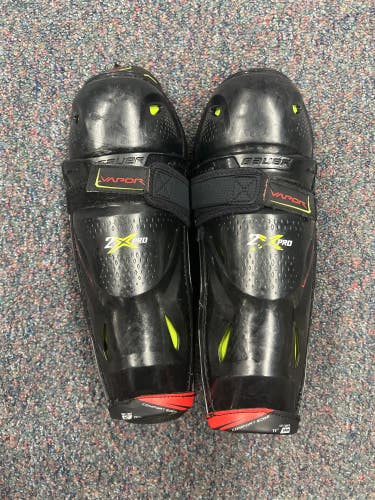 Junior Bauer Vapor 2X Pro Shin Pads 11" (Used)