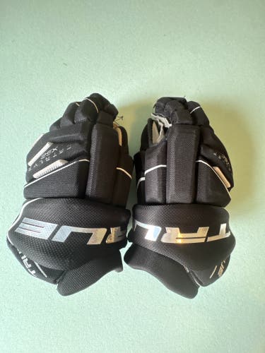 True Gloves 13" (Used)