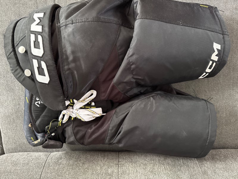CCM AS-V PRO Hockey Pants