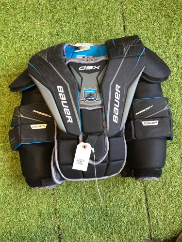 Youth Large/Extra Large Bauer GSX Goalie Chest Protector (Used)