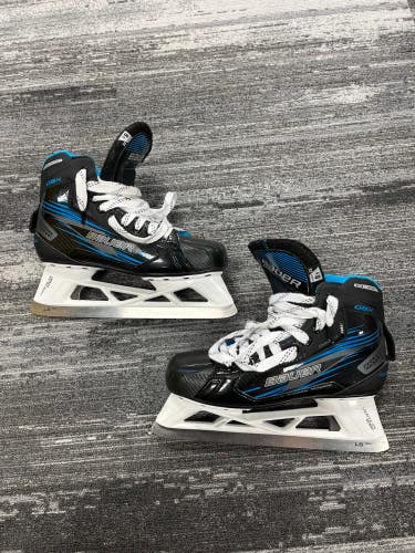 Senior Bauer GSX Hockey Goalie Skates Extra Wide Width 8.5 (Used)