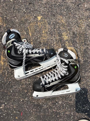 Senior Reebok 16K Pump Hockey Skates 10.5 (Used)
