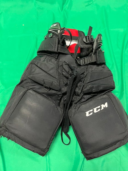 Black Junior Small CCM E2.5 Hockey Goalie Pants (Used)