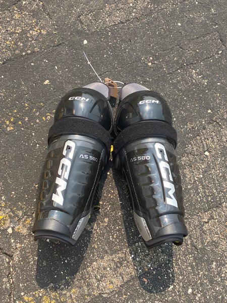 Senior CCM AS 580 Shin Pads 14"