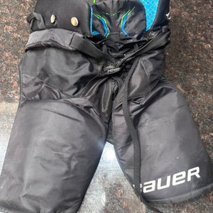 Bauer Junior large breezers