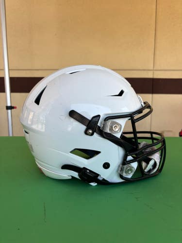 Youth Large Riddell SpeedFlex Helmet