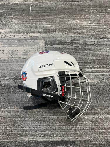 White Youth CCM FL3DS Helmet (Used)