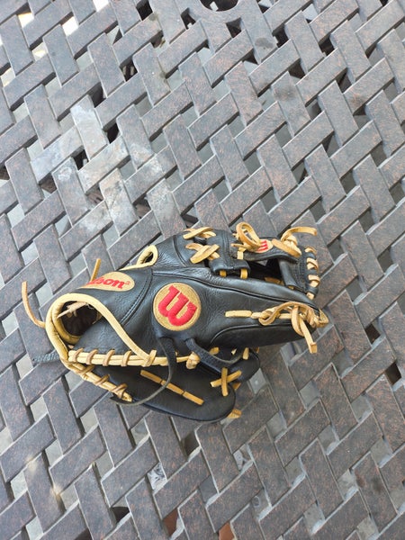 Wilson RH Infield A1000 Baseball Glove 11.25" (Used)