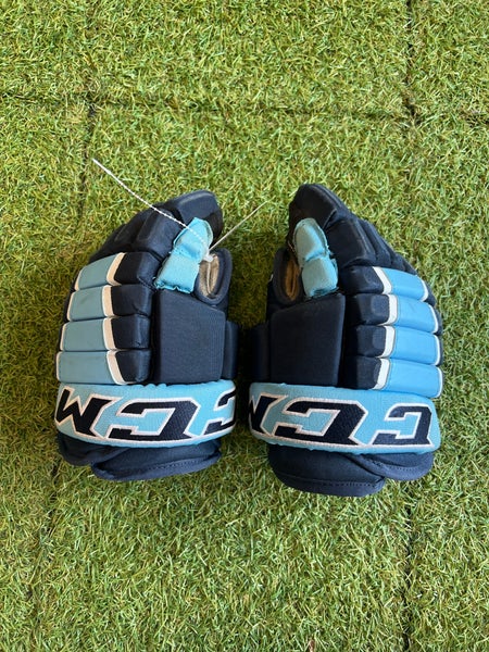 Junior CCM HG4PC Gloves 11" (Used)