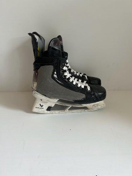 Used Senior Bauer Vapor Hyperlite 2 Hockey Skates Size 8 Fit 2
