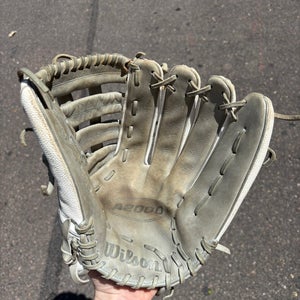 Wilson A2000 SP135 13.5" RHT Pro Stock