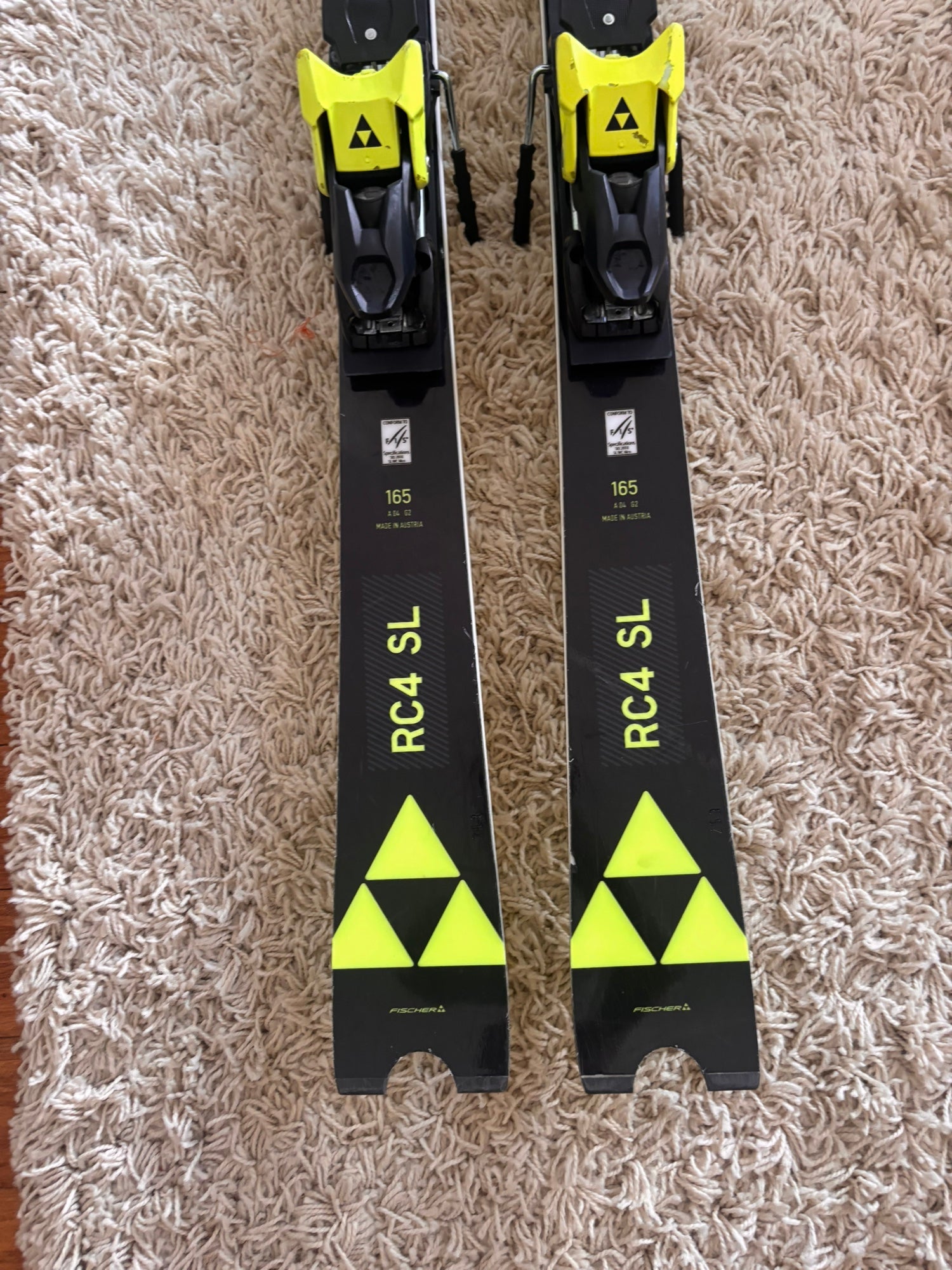Men's 2023 Fischer 165 cm RC4 World Cup SL Skis With Bindings Max