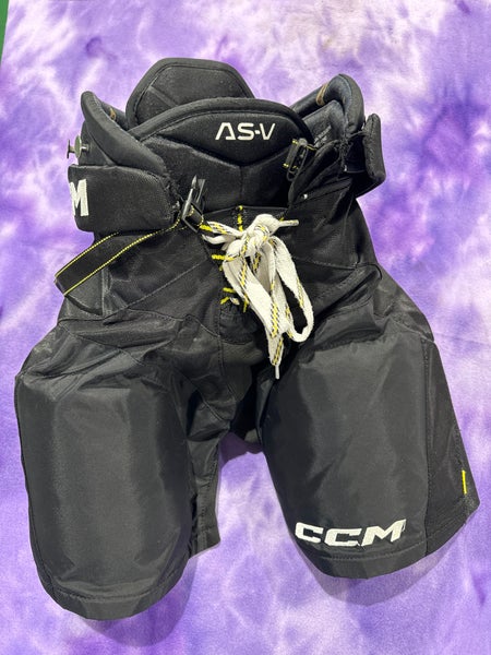 Black Junior Medium CCM Tacks AS-V Hockey Pants (Used)
