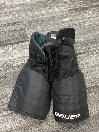 Black Intermediate Medium Bauer Bauer x Hockey Pants (Used)
