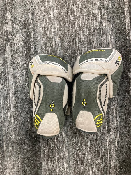 Medium Senior Reebok Shoulder Pads (Used)