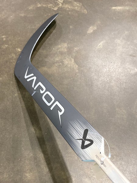 Intermediate Bauer Vapor X5 Pro Goalie Stick Regular 24" Paddle (Used)