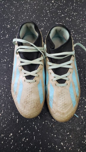 Used Adidas Soccer Cleats Grey Junior 04 11849-S000030274