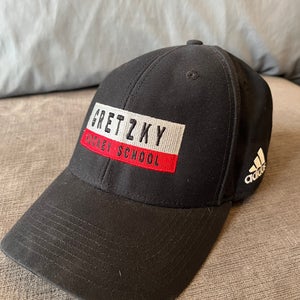 Adidas Gretzky Hockey School hat