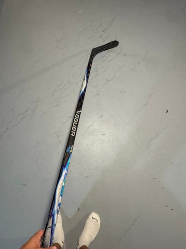 BRAND NEW BAUER VAPOR FLYLITE 77 FLEX P92 RH