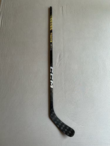Used 75 Flex P92 Senior CCM RibCor Trigger 8 Pro (AS-VI Pro Dress) Left Hand Pro Stock Hockey Stick