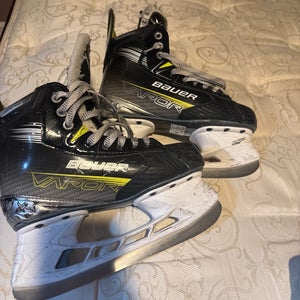 Bauer Vapor 3X Hockey Skates Regular Width   Size 3 (Used)