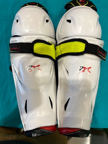 Junior Bauer Vapor 2x Shin Pads 11" (Used)
