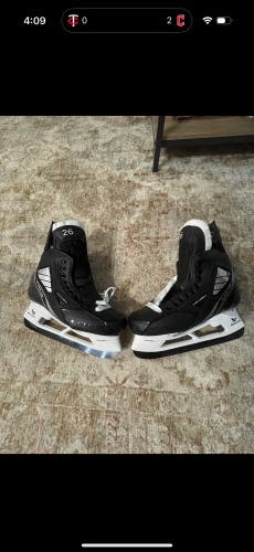 2024 True Custom Skates NEW
