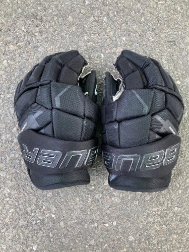 Bauer Supreme Mach Gloves | Senior 13"