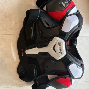 Senior Large CCM JETSPEED FT6 Shoulder Pads  (Used)