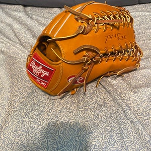 Rawlings RH Outfield Heart of the Hide Baseball Glove 12.75" (New)