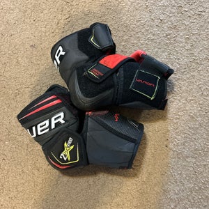 Small Senior Bauer VAPOR 2X PRO Elbow Pads (Used)