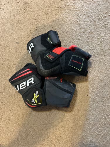 Small Senior Bauer VAPOR 2X PRO Elbow Pads (Used)