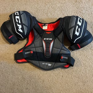 Medium Senior CCM Jetspeed LE Shoulder Pads (Used)