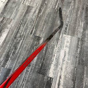 Senior Bauer Vapor Hyperlite 2 Hockey Stick Left Hand P92 (Used)