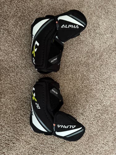 Warrior Alpha LX20 elbow pads MEDIUM
