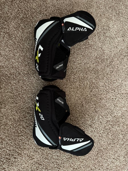 Warrior Alpha LX20 elbow pads MEDIUM