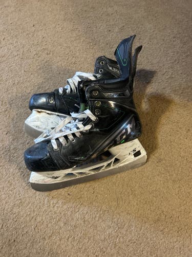 CCM RibCor 100k Pro Hockey Skates  7.5 (Used)