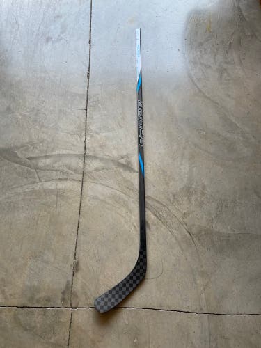 Senior Bauer Nexus League Right Handed Hockey Stick P92 (Used)