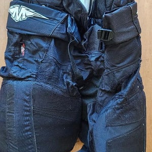 Senior Large Mission Fuel 120 Hockey Pants (Used)