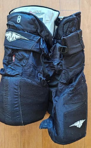 Senior Large Mission Fuel 120 Hockey Pants (Used)